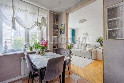 Продается 3-комн. квартира, 64,2 м²