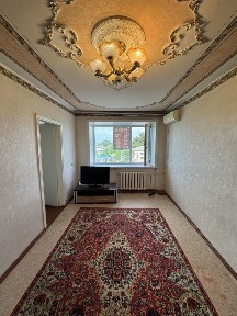 Продается 4-комн. квартира, 61,7 м²