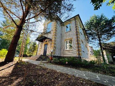 Продается коттедж, 300 м²