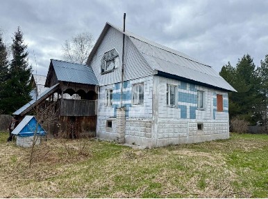 Продается 3-этажный дом, 221 м²