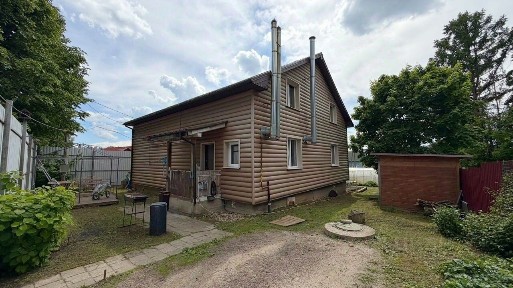 Продается 2-этажный дом, 212 м²