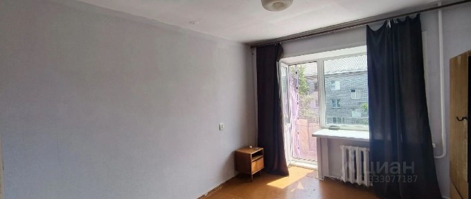 Продается 4-комн. квартира, 61 м²