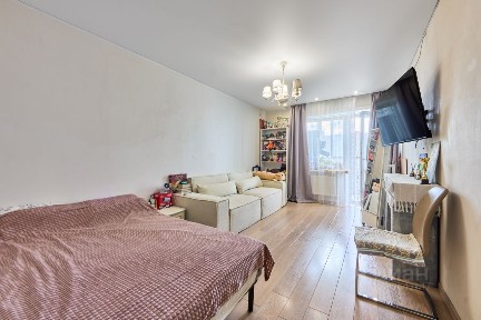 Продается 2-комн. квартира, 49,7 м²