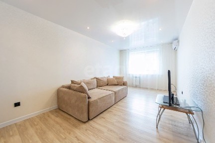 Продается 3-комн. квартира, 76,9 м²