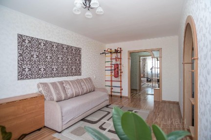 Продается 3-комн. квартира, 70 м²