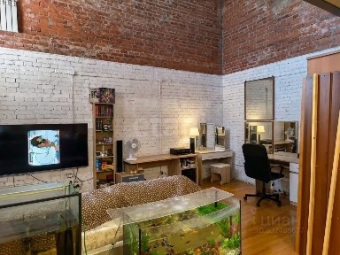 Продается 2-комн. квартира, 57,3 м²