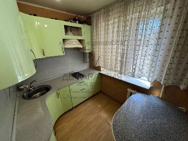 Продается 3-комн. квартира, 56,5 м²