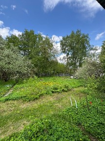 Продается 1/2 часть 3-этажного дома, 376 м²