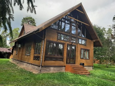 Продается 2-этажный коттедж, 179 м²