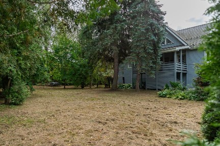 Продается 3-этажный дом, 309 м²