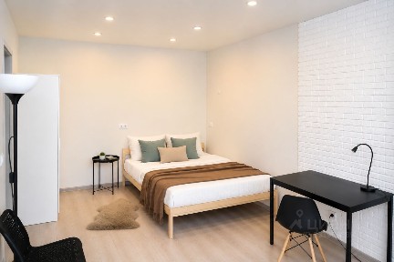 Продается 1-комн. квартира, 42 м²