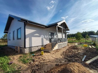 Продается 1-этажный дом, 137 м²