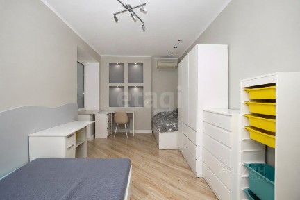 Продается 3-комн. квартира, 110,4 м²