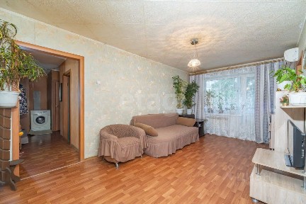 Продается 4-комн. квартира, 60,3 м²
