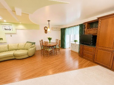 Продается 4-комн. квартира, 148,3 м²