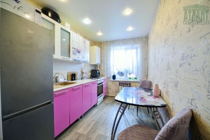 Продается 3-комн. квартира, 52 м²