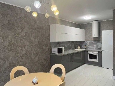 Продается 2-комн. квартира, 88,6 м²