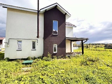 Продается 2-этажный дом, 150 м²