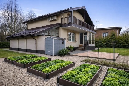 Продается 2-этажный дом, 227 м²