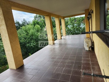 Продается 3-этажный дом, 211 м²
