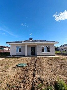 Продается 1-этажный дом, 132,8 м²