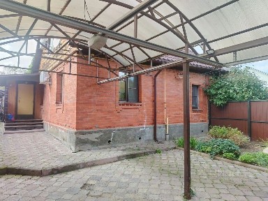 Продается 2-этажный дом, 100 м²