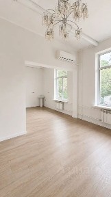 Продается 3-комн. квартира, 72 м²