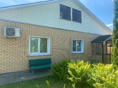Продается 2-этажный дом, 150 м²