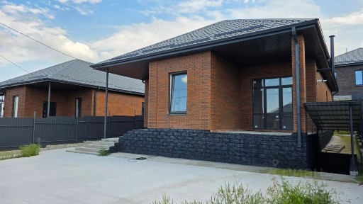 Продается 1-этажный дом, 140 м²