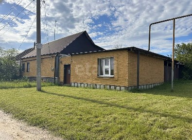 Продается 50% часть дома, 80 м²