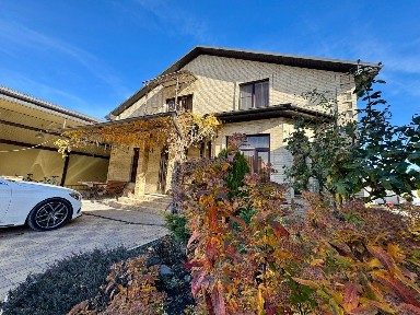 Продается 2-этажный дом, 176,4 м²