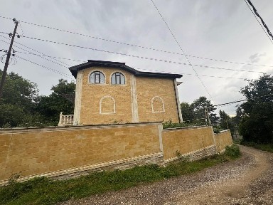 Продается 3-этажный дом, 375,8 м²