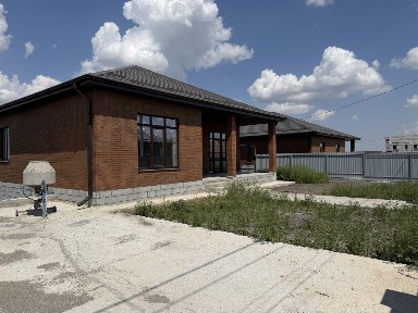 Продается 2-этажный дом, 145 м²