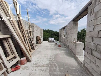 Продается 2-этажный дом, 200 м²