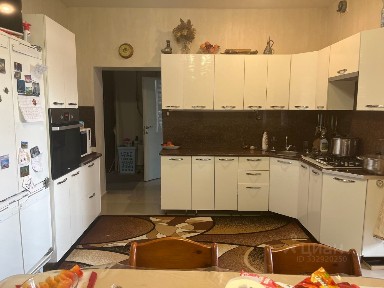 Продается 2-этажный дом, 160 м²