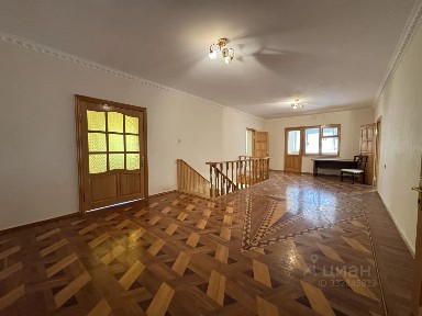Продается 3-этажный дом, 664 м²