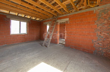 Продается 2-этажный дом, 135 м²