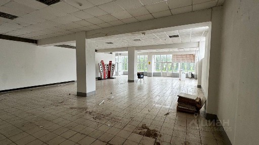 Сдается торговая площадь, 671,7 м²