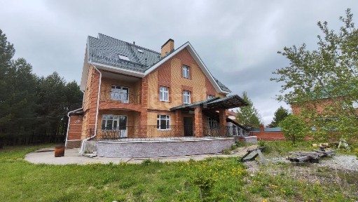 Продается 2-этажный дом, 505,8 м²