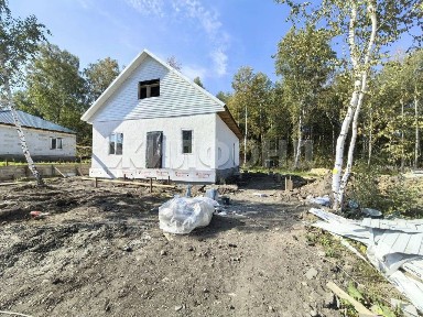 Продается 2-этажный дом, 130 м²