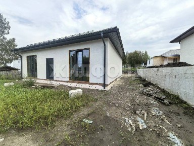 Продается 1-этажный дом, 105 м²