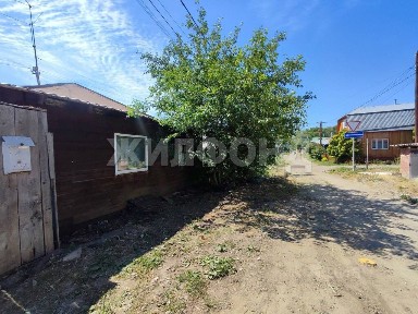 Продается 50% часть дома, 65 м²