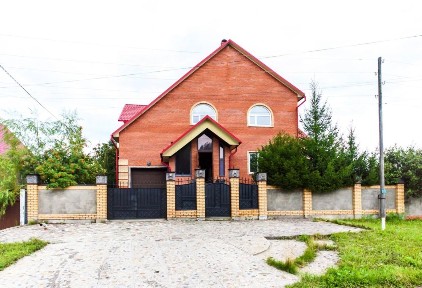 Продается 3-этажный коттедж, 259,2 м²