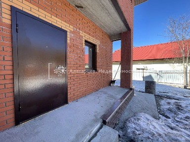 Продается 2-этажный дом, 153 м²