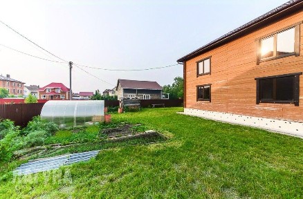 Продается 2-этажный коттедж, 200 м²