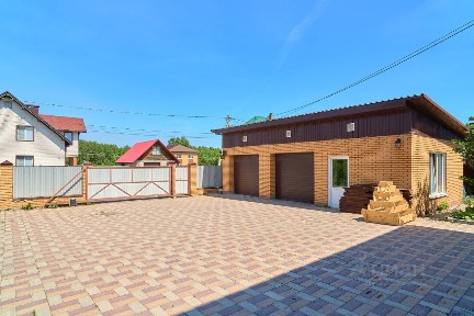 Продается 3-этажный коттедж, 262 м²