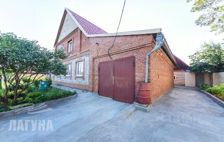 Продается 2-этажный дом, 207 м²