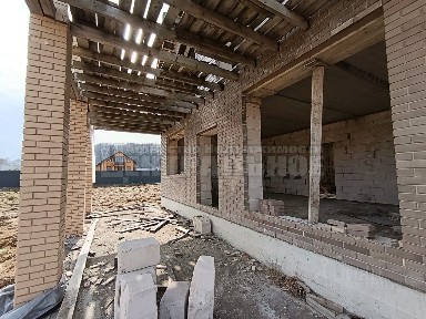 Продается 2-этажный дом, 200 м²