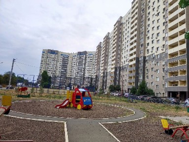 Продается 2-комн. квартира, 65 м²