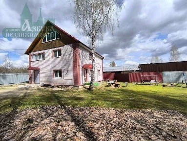Продается 2-этажный дом, 163,4 м²